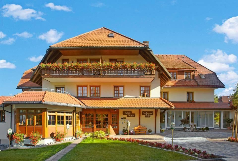 Wander- & Wellnesshotel Naegele Hoechenschwand Exterior photo